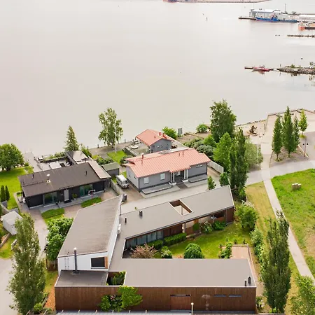 Heinokari On Reposaari Island Apartment