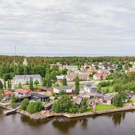 Heinokari On Reposaari Island Apartment